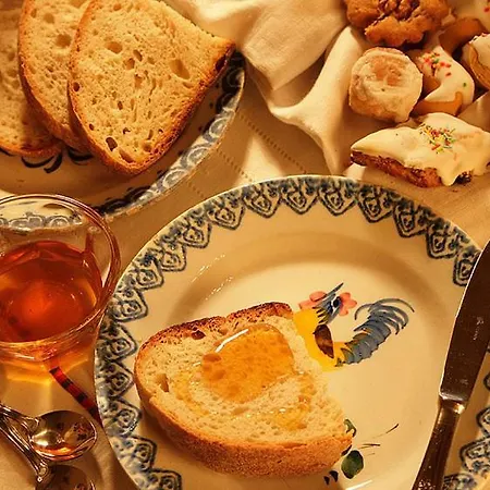 Antica Casa Pasolini Couette-café *